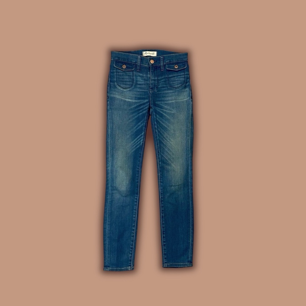 Madewell ‘9” High Rise Skinny Crop Jean Patch Pocket Edition’ in “Beltran” Wash - Picture 2 of 15
